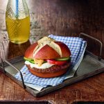 Burgerplatte von Salomon